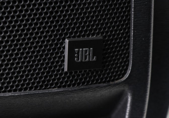 Подержанный автомобиль Toyota Venza 2015 года (18 фото)