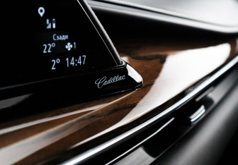 Подержанный автомобиль Cadillac Escalade Suv 2021 года (13 фото)