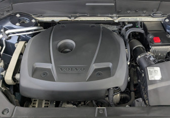 Подержанный автомобиль Volvo XC90 2018 года (9 фото)