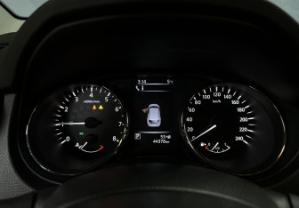 Подержанный автомобиль Nissan Qashqai 2019 года (14 фото)