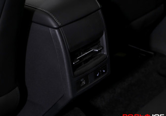 Подержанный автомобиль Omoda C5 2024 года (24 фото)