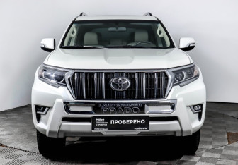 Подержанный автомобиль Toyota Land Cruiser Prado 2021 года (2 фото)