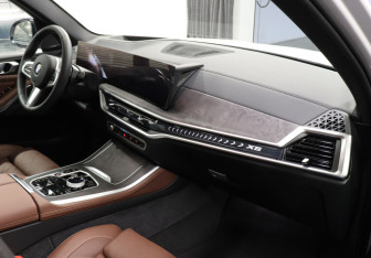 Новый BMW X5 2024 (8 фото)