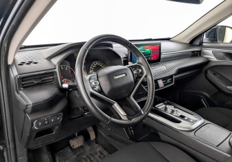 Подержанный автомобиль Haval Jolion 2022 года (16 фото)