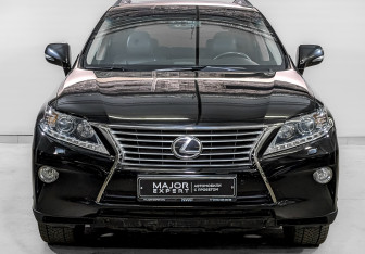 Подержанный автомобиль Lexus RX 2015 года (2 фото)