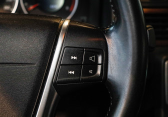 Подержанный автомобиль Volvo S80 2010 года (17 фото)