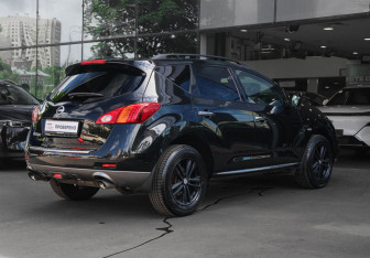 Подержанный автомобиль Nissan Murano Suv 2011 года (4 фото)