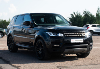 Подержанный автомобиль Land Rover Range Rover Sport 2014 года (3 фото)
