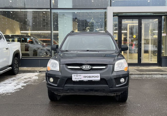 Подержанный автомобиль Kia Sportage 2009 года (2 фото)