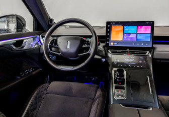 Подержанный автомобиль Wey 05 2023 года (25 фото)