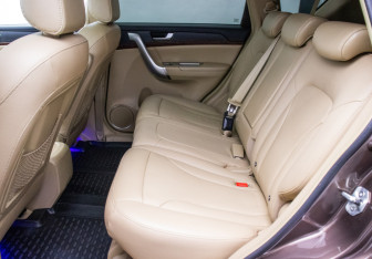 Подержанный автомобиль Haval H6 2019 года (11 фото)