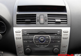 Подержанный автомобиль Mazda 6 Sedan 2008 года (13 фото)