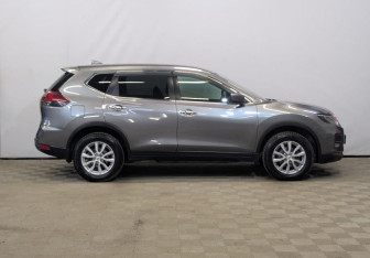 Подержанный автомобиль Nissan X-Trail 2021 года (4 фото)