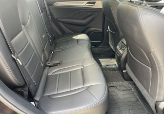 Подержанный автомобиль Haval F7 2021 года (11 фото)