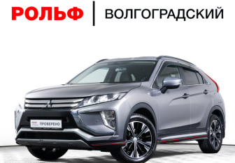 Подержанный автомобиль Mitsubishi Eclipse Cross 2019 года (27 фото)