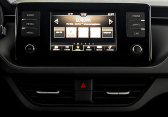 Подержанный автомобиль Skoda Rapid Liftback 2021 года (15 фото)