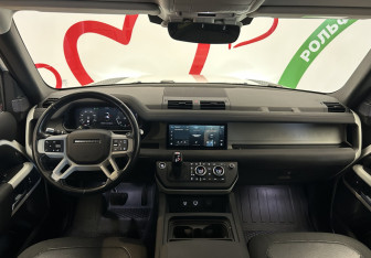 Подержанный автомобиль Land Rover Defender Suv 2021 года (12 фото)