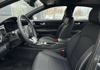 Новый Kia K3 Sedan 2025 (34 фото)