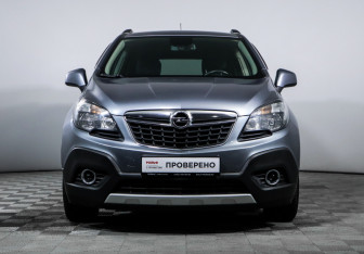 Подержанный автомобиль Opel Mokka 2015 года (2 фото)