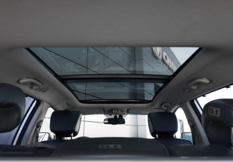 Подержанный автомобиль Hyundai Santa Fe 2012 года (19 фото)