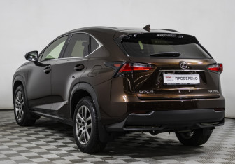 Подержанный автомобиль Lexus NX 2016 года (7 фото)