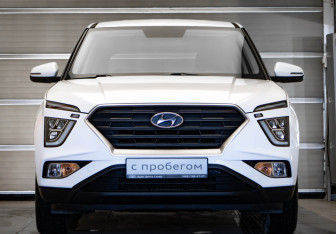 Подержанный автомобиль Hyundai Creta 2022 года (2 фото)