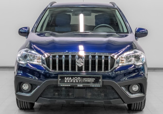 Подержанный автомобиль Suzuki SX4 Hatchback 2021 года (2 фото)