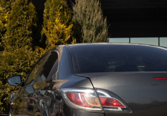 Подержанный автомобиль Mazda 6 Sedan 2012 года (20 фото)