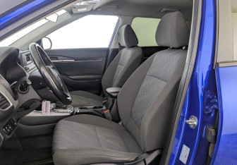 Подержанный автомобиль Kia Seltos 2021 года (20 фото)