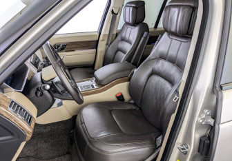 Подержанный автомобиль Land Rover Range Rover 2021 года (21 фото)