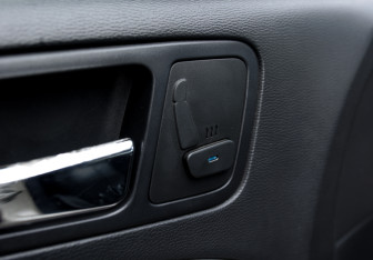 Подержанный автомобиль Chevrolet Epica 2011 года (22 фото)