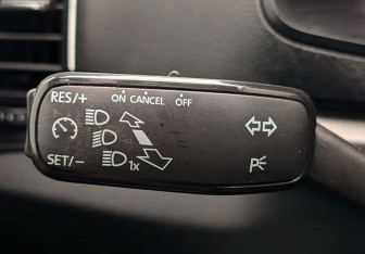 Подержанный автомобиль Skoda Karoq 2020 года (12 фото)