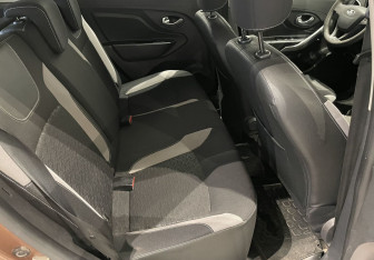 Подержанный автомобиль LADA (ВАЗ) XRAY 2016 года (11 фото)