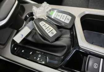 Подержанный автомобиль Geely Emgrand 2024 года (15 фото)