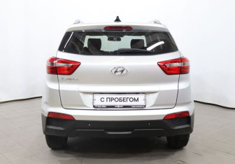 Подержанный автомобиль Hyundai Creta 2020 года (5 фото)