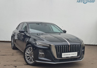 Подержанный автомобиль Hongqi H5 2024 года (3 фото)