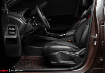 Новый MG 5 Sedan 2023 (12 фото)