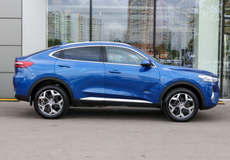 Подержанный автомобиль Haval F7x 2021 года (4 фото)