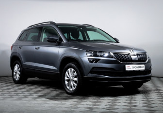 Подержанный автомобиль Skoda Karoq 2020 года (3 фото)