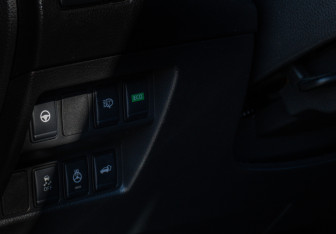 Подержанный автомобиль Nissan X-Trail 2021 года (11 фото)