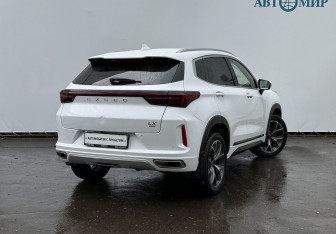 Подержанный автомобиль Exeed LX 2023 года (5 фото)