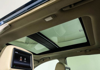 Подержанный автомобиль Nissan Murano Suv 2017 года (18 фото)