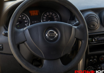 Подержанный автомобиль Nissan Almera Sedan 2017 года (11 фото)