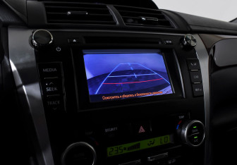 Подержанный автомобиль Toyota Camry Sedan 2012 года (13 фото)