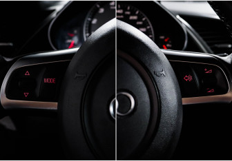 Подержанный автомобиль Audi R8 Coupe 2008 года (19 фото)