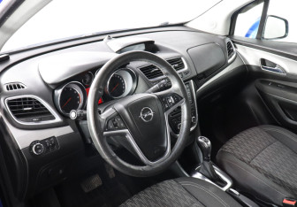 Подержанный автомобиль Opel Mokka 2014 года (9 фото)