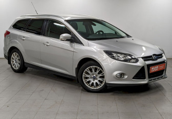 Подержанный автомобиль Ford Focus Wagon 2014 года (3 фото)