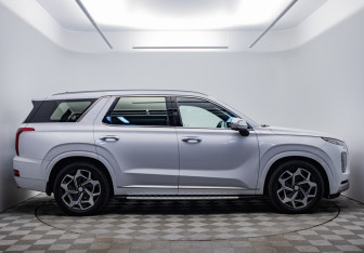 Подержанный автомобиль Hyundai Palisade 2020 года (6 фото)