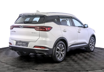 Подержанный автомобиль Chery Tiggo 7 Pro 2021 года (5 фото)
