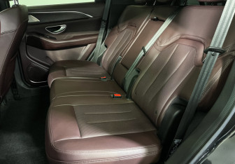 Подержанный автомобиль Jetour X90 2023 года (10 фото)